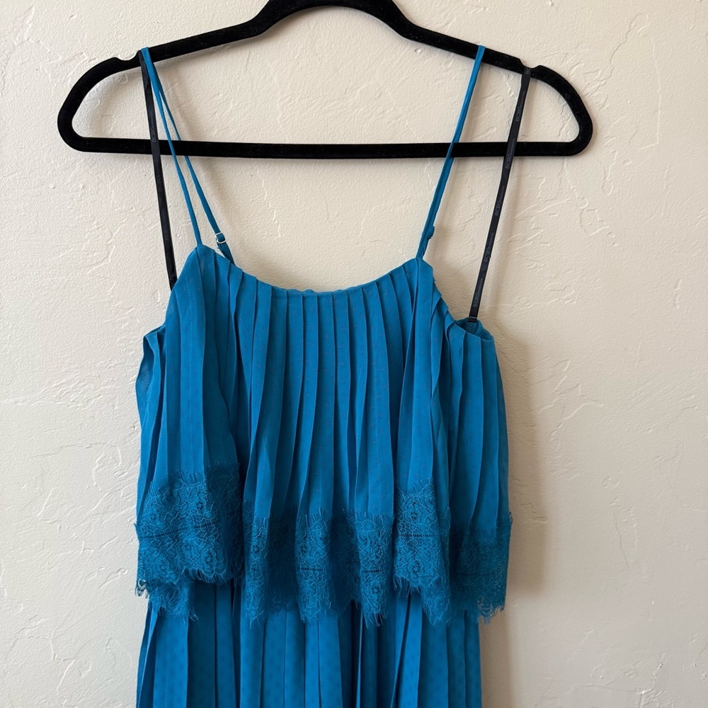 BCBGeneration Blue Pleated Maxi Dress XS – Lace Trim Boho Resort Style - Picture 2 of 6